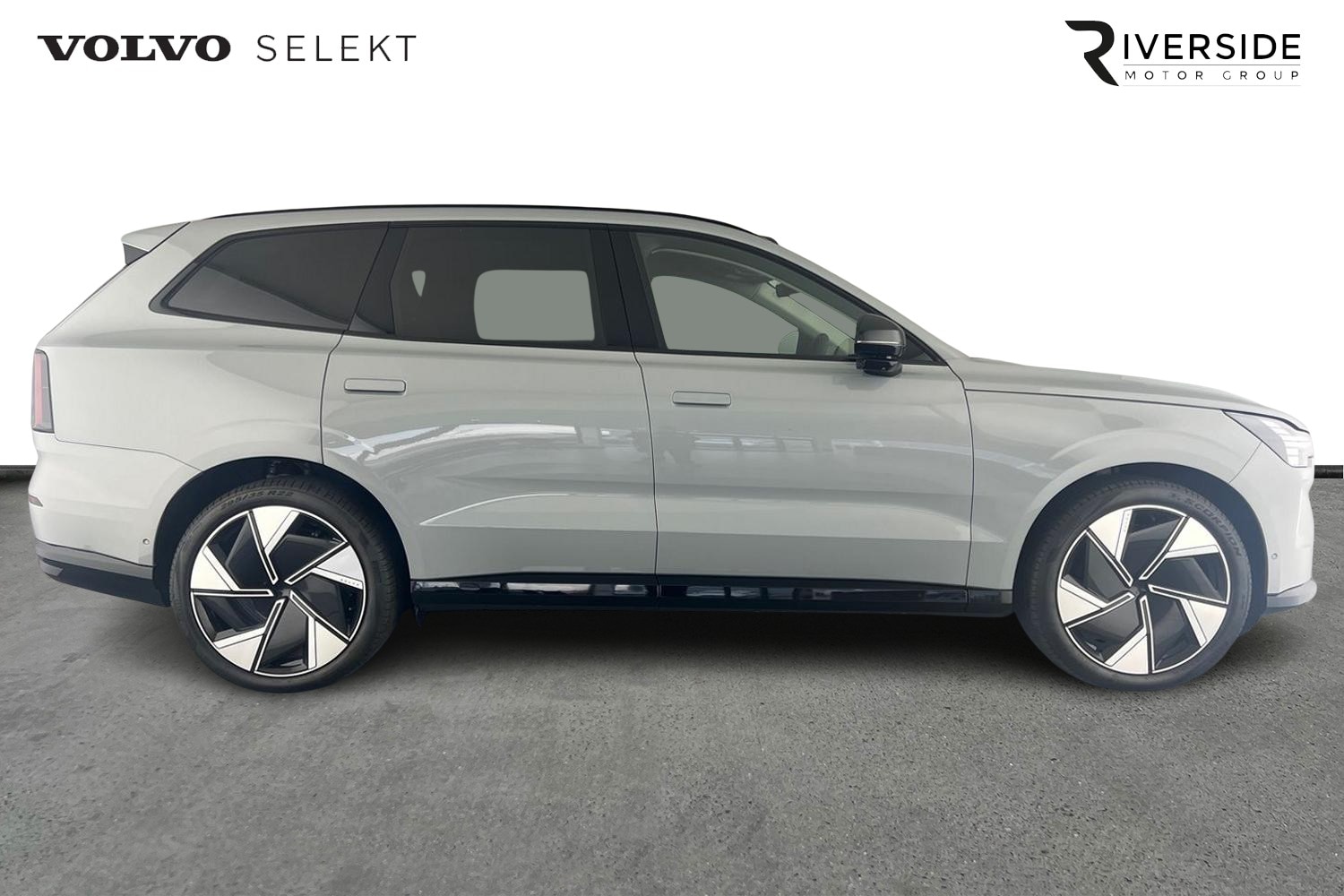 Used Volvo EX90 2025 for sale - 76984000: Photo 4