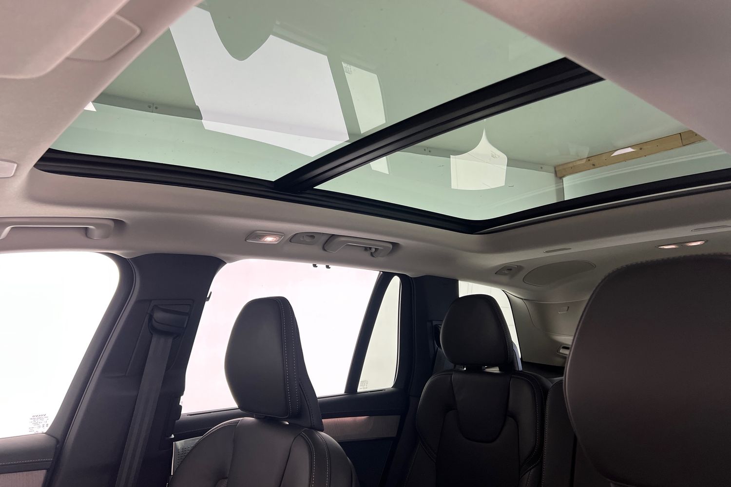 Used Volvo XC90 2025 for sale - 76008124: Photo 28