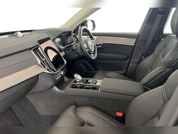 Used Volvo XC90 2025 for sale - 76008124: Photo