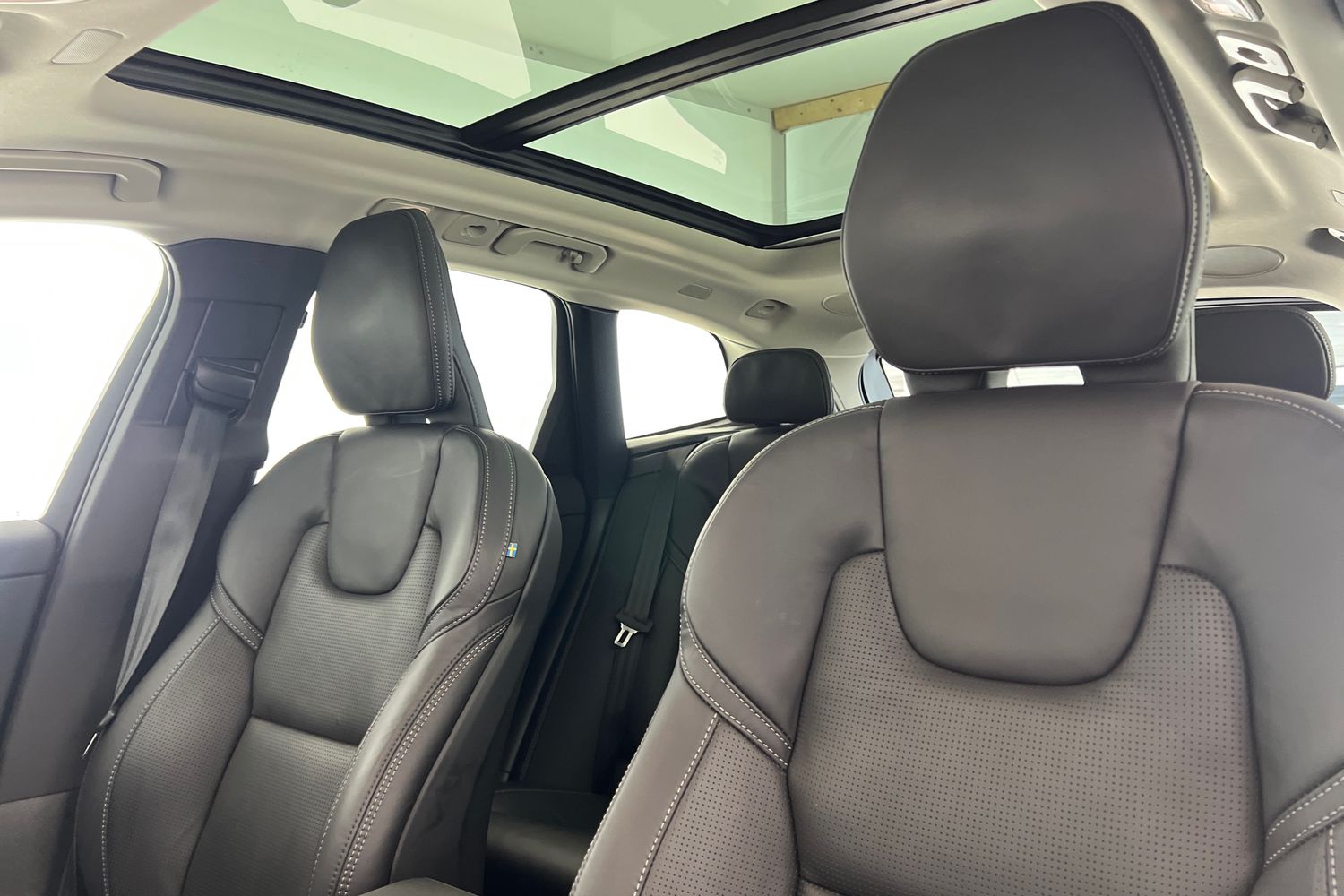 Used Volvo XC60 2025 for sale - 77504291: Photo 28