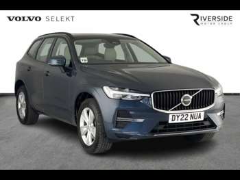 2022 - Momentum, B4 AWD mild hybrid Blond Leather) Auto 5-Door