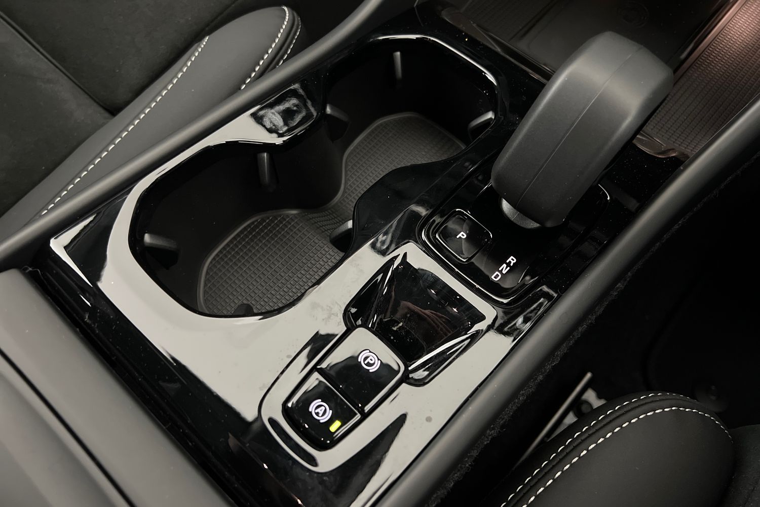 Used Volvo XC40 2025 for sale - 77545250: Photo 13