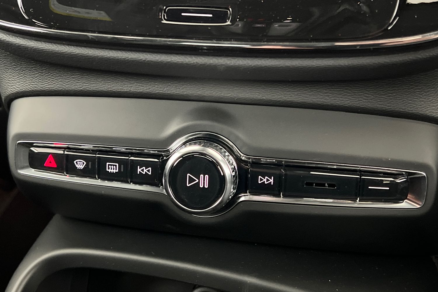 Used Volvo XC40 2025 for sale - 77545250: Photo 14