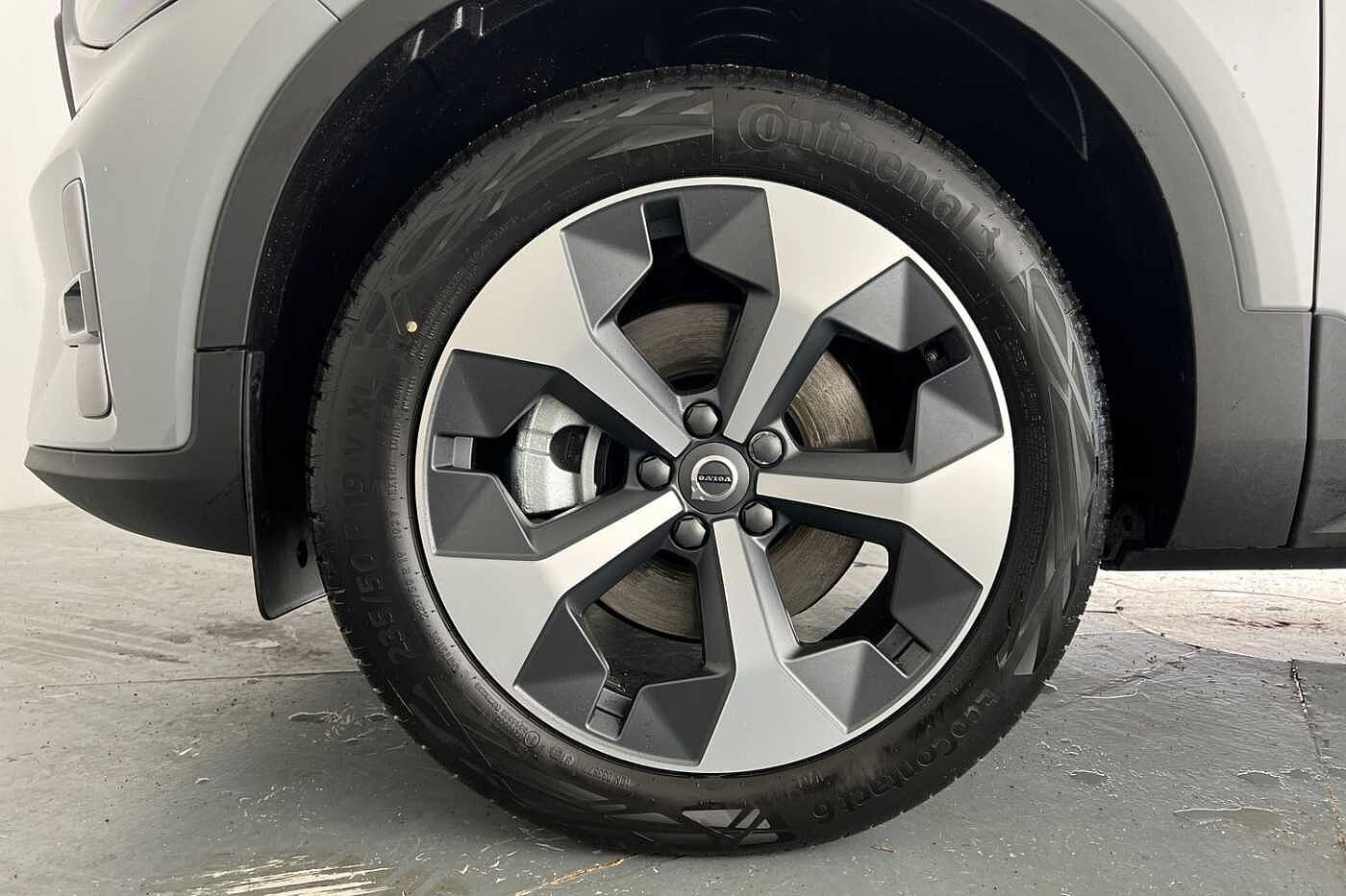 Used Volvo XC40 2025 for sale - 77545250: Photo 26