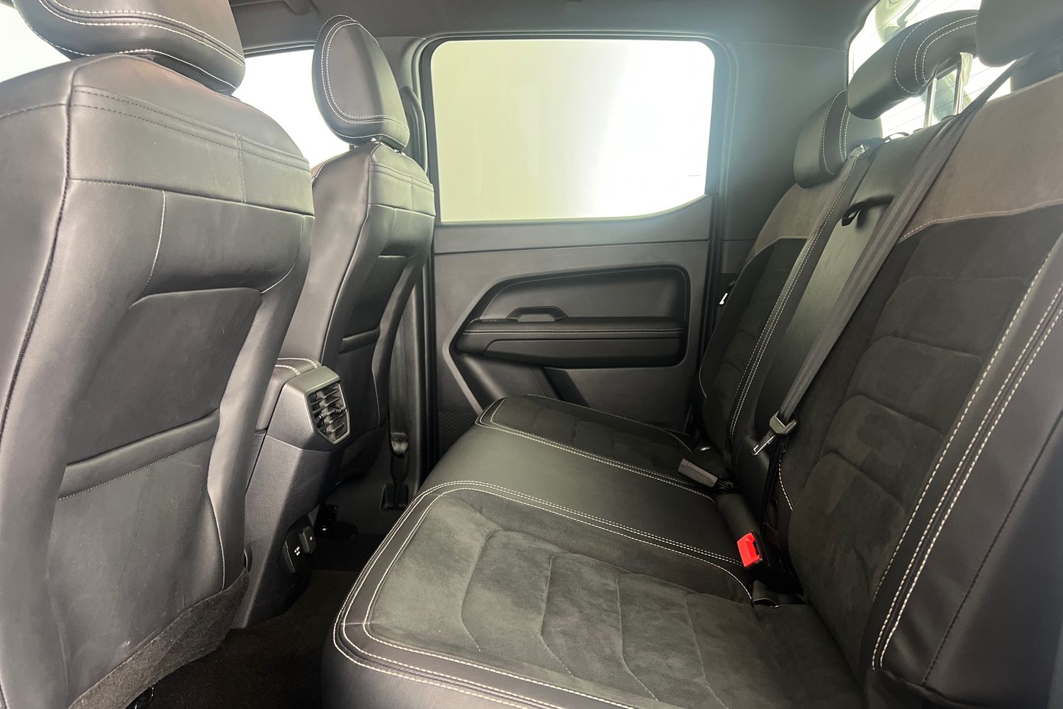 Used Volkswagen Amarok 2023 for sale - 77803769: Photo 17