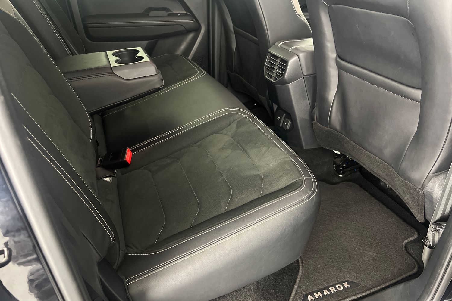 Used Volkswagen Amarok 2023 for sale - 77803769: Photo 32