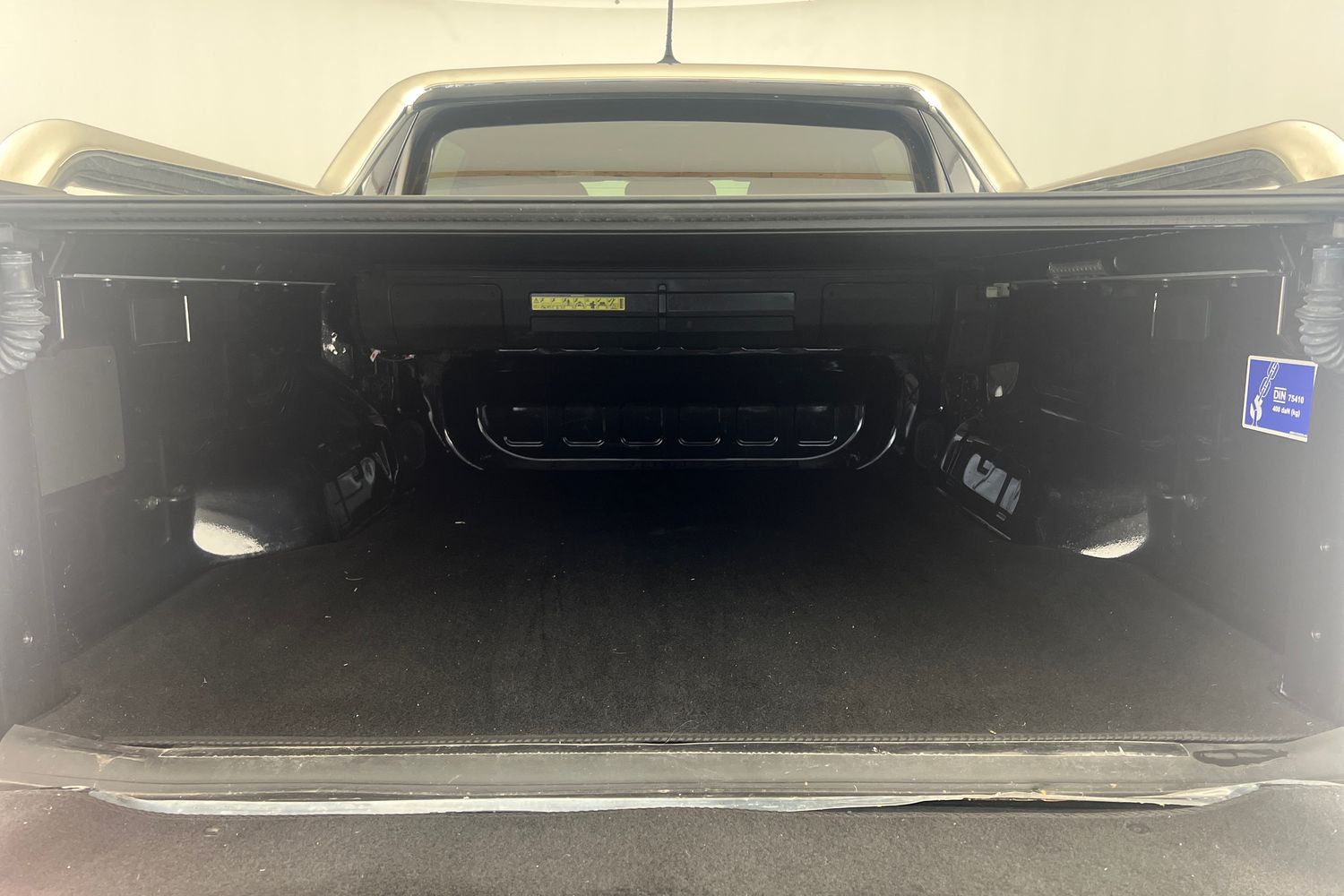 Used Volkswagen Amarok 2023 for sale - 77803769: Photo 8