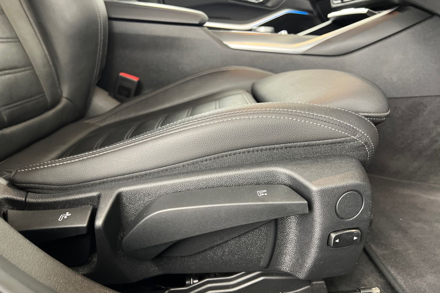 Used BMW 3 Series 2023 for sale - 77115979: Photo 31