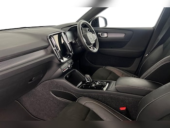 Used Volvo XC40 2021 for sale - 78343991: Photo