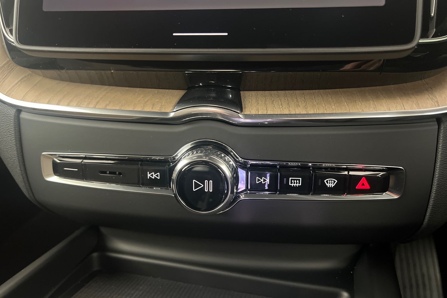 Used Volvo XC60 2025 for sale - 76008176: Photo 14
