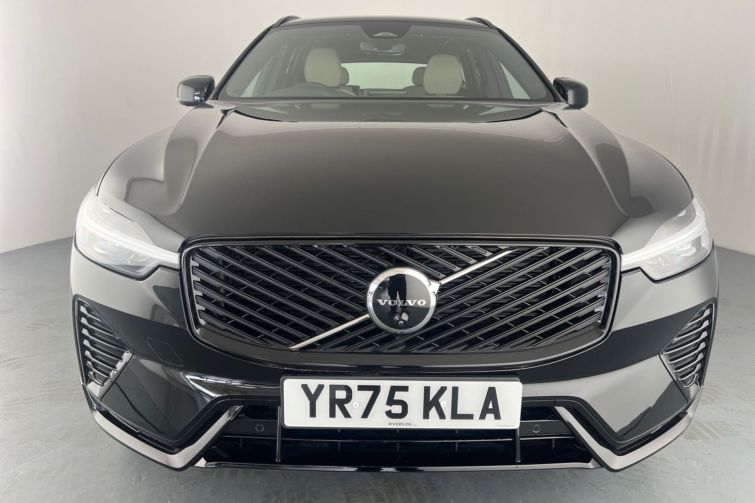 Used Volvo XC60 2025 for sale - 76008176: Photo 40