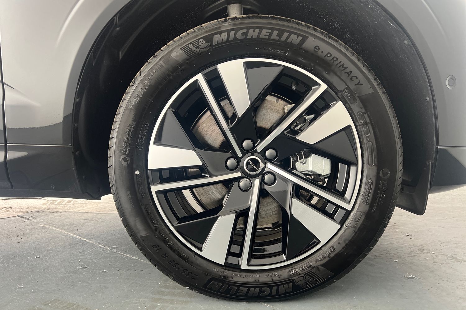Used Volvo XC60 2025 for sale - 76008176: Photo 5