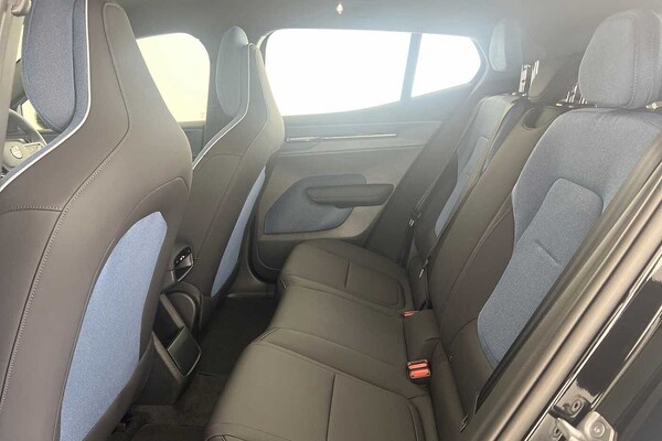 Used Volvo EX30 2025 for sale - 76254867: Photo 17