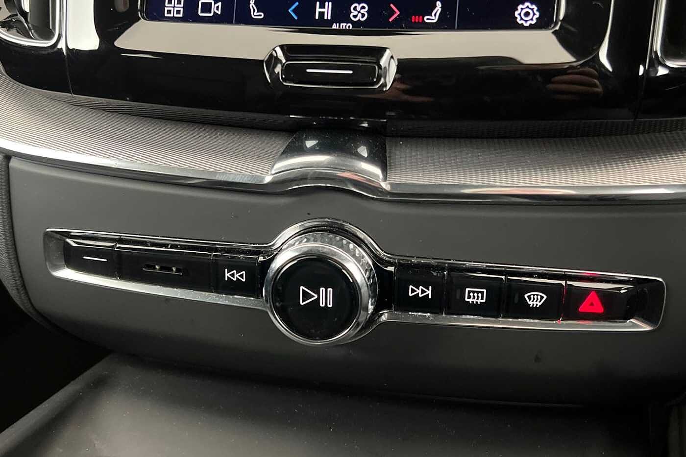 Used Volvo XC60 2022 for sale - 76796346: Photo 14