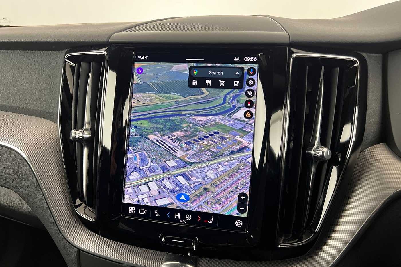 Used Volvo XC60 2022 for sale - 76796346: Photo 15