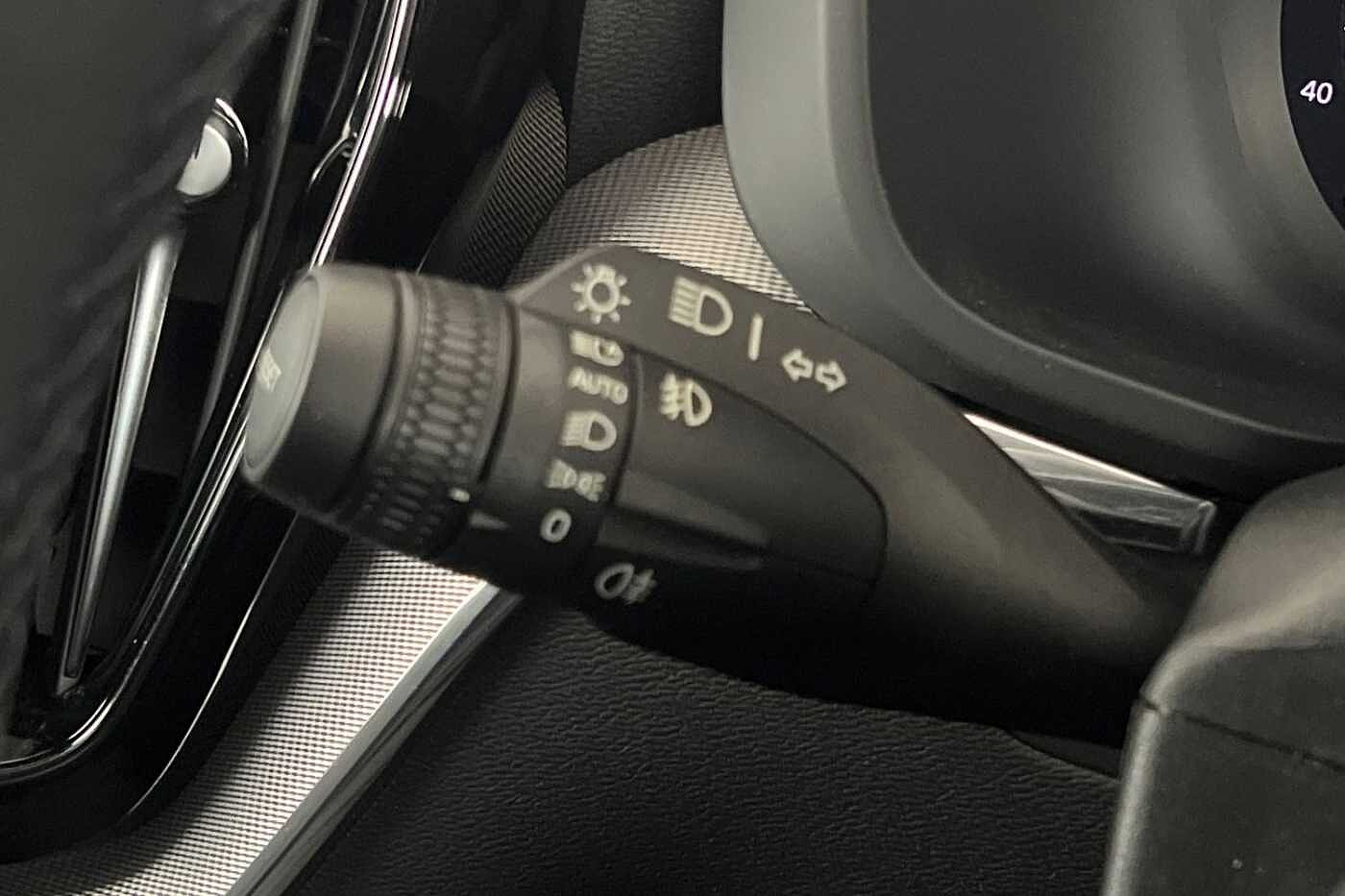 Used Volvo XC60 2022 for sale - 76796346: Photo 31