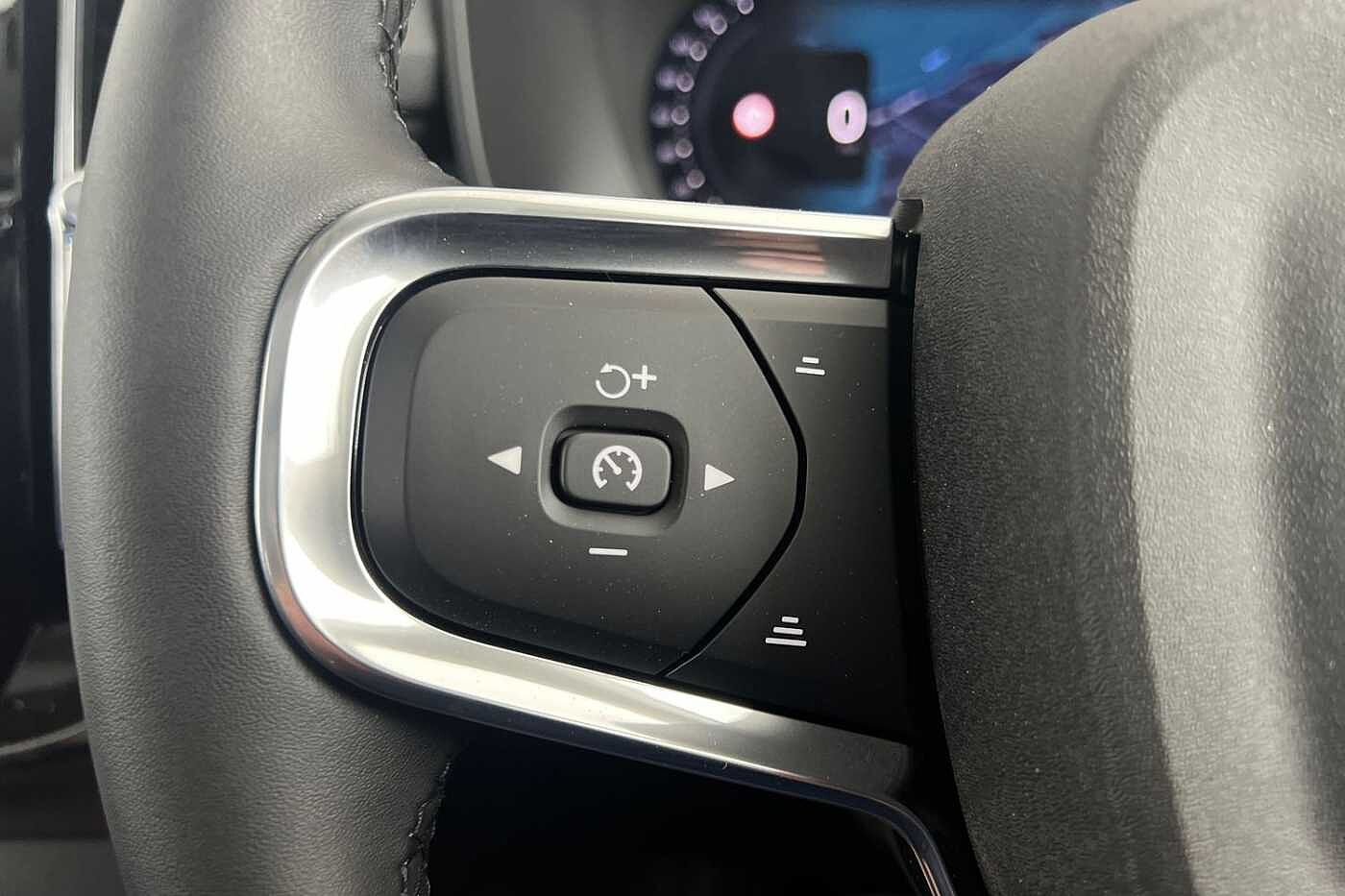 Used Volvo XC40 2025 for sale - 76221703: Photo 11