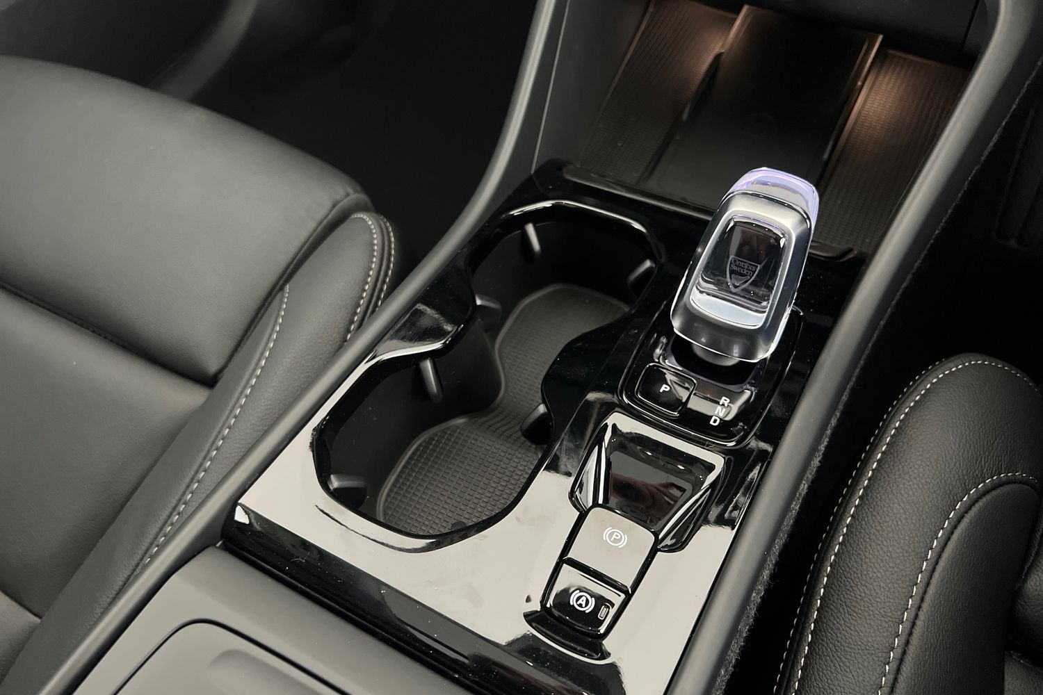 Used Volvo XC40 2025 for sale - 76221703: Photo 13