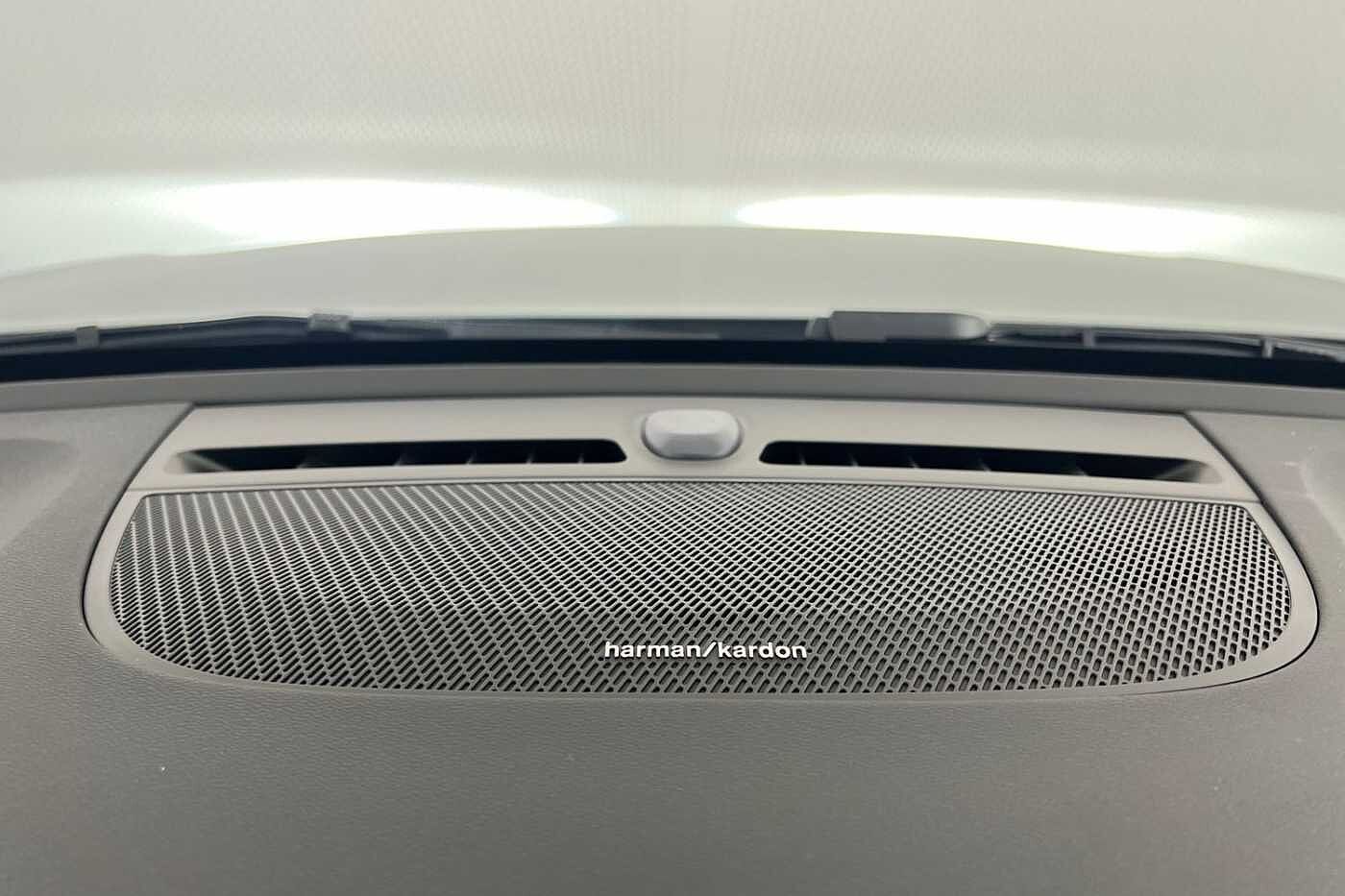 Used Volvo XC40 2025 for sale - 76221703: Photo 31