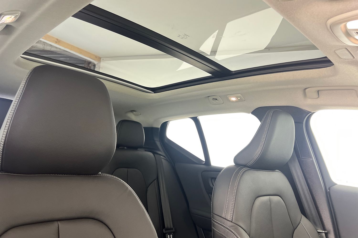 Used Volvo XC40 2025 for sale - 76221703: Photo 37