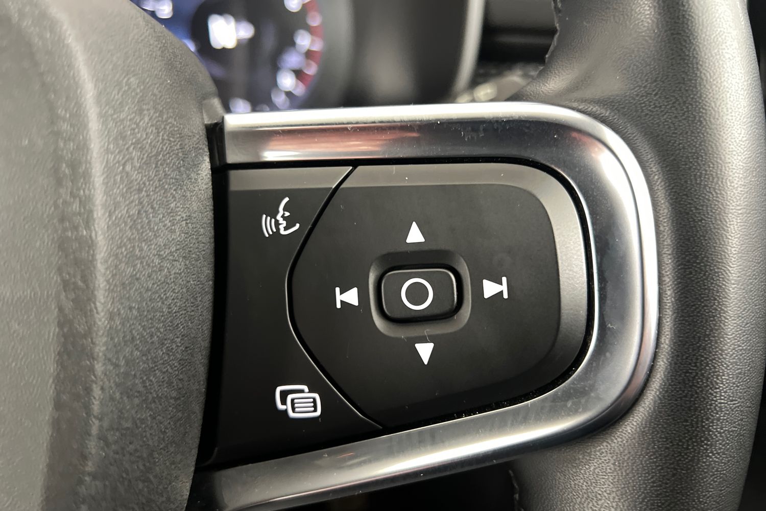 Used Volvo XC40 2021 for sale - 76796334: Photo 12