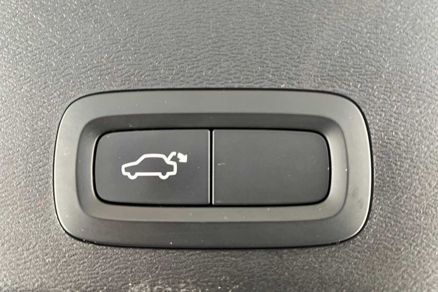 Used Volvo XC40 2021 for sale - 76796334: Photo 22