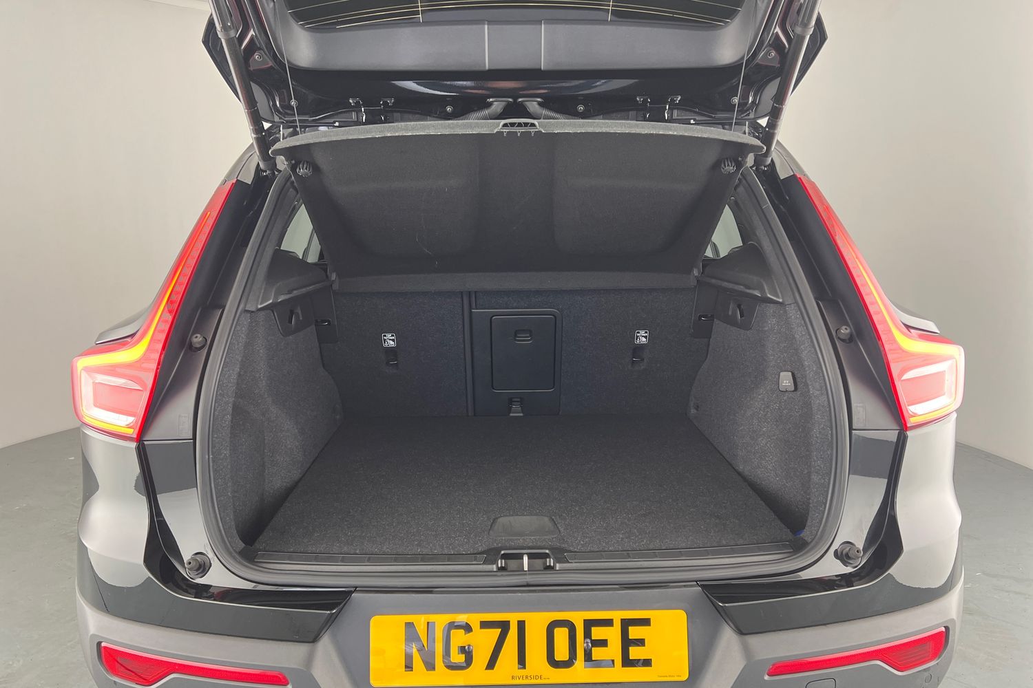 Used Volvo XC40 2021 for sale - 76796334: Photo 8