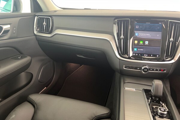 Used Volvo V60 2025 for sale - 75439806: Photo 28