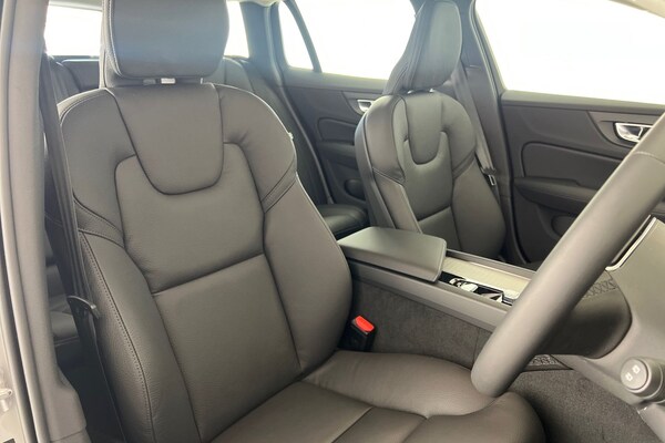 Used Volvo V60 2025 for sale - 75439806: Photo 29