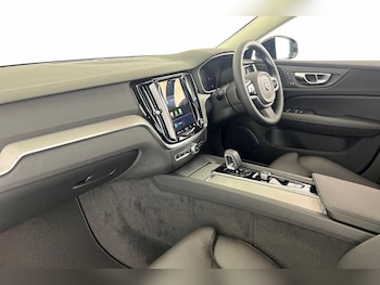 Used Volvo V60 2025 for sale - 75439806: Photo