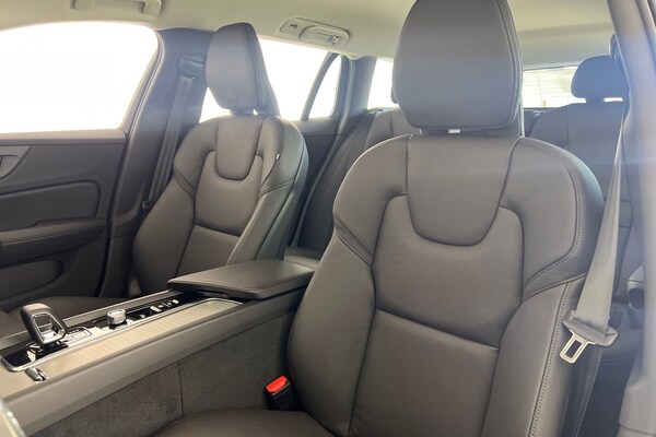 Used Volvo V60 2025 for sale - 75439806: Photo 31