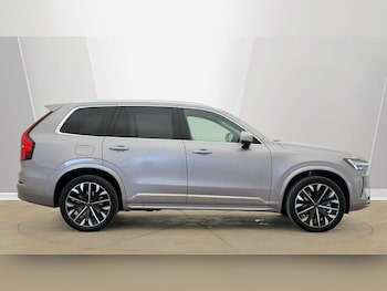 Used Volvo XC90 2025 for sale - 78670398: Photo