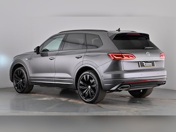 Used Volkswagen Touareg 2023 for sale - 78630115: Photo