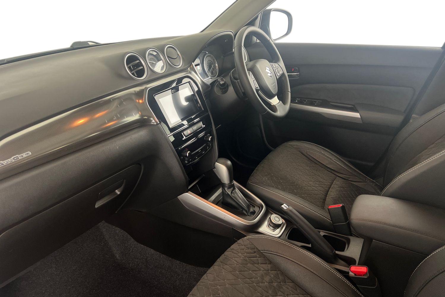 Used Suzuki Vitara 2020 for sale - 76130661: Photo 2