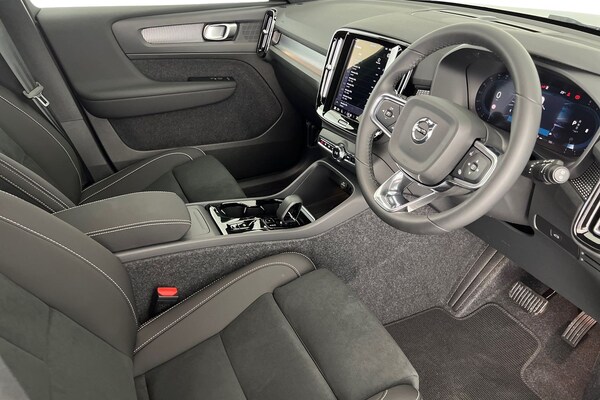 Used Volvo XC40 2024 for sale - 75439730: Photo 10