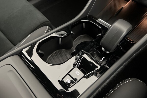 Used Volvo XC40 2024 for sale - 75439730: Photo 13