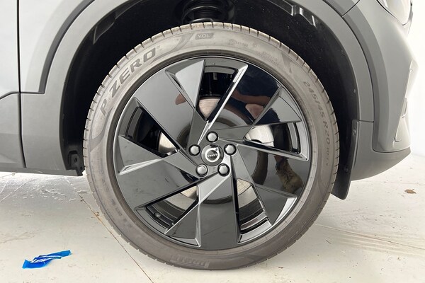 Used Volvo XC40 2024 for sale - 75439730: Photo 5