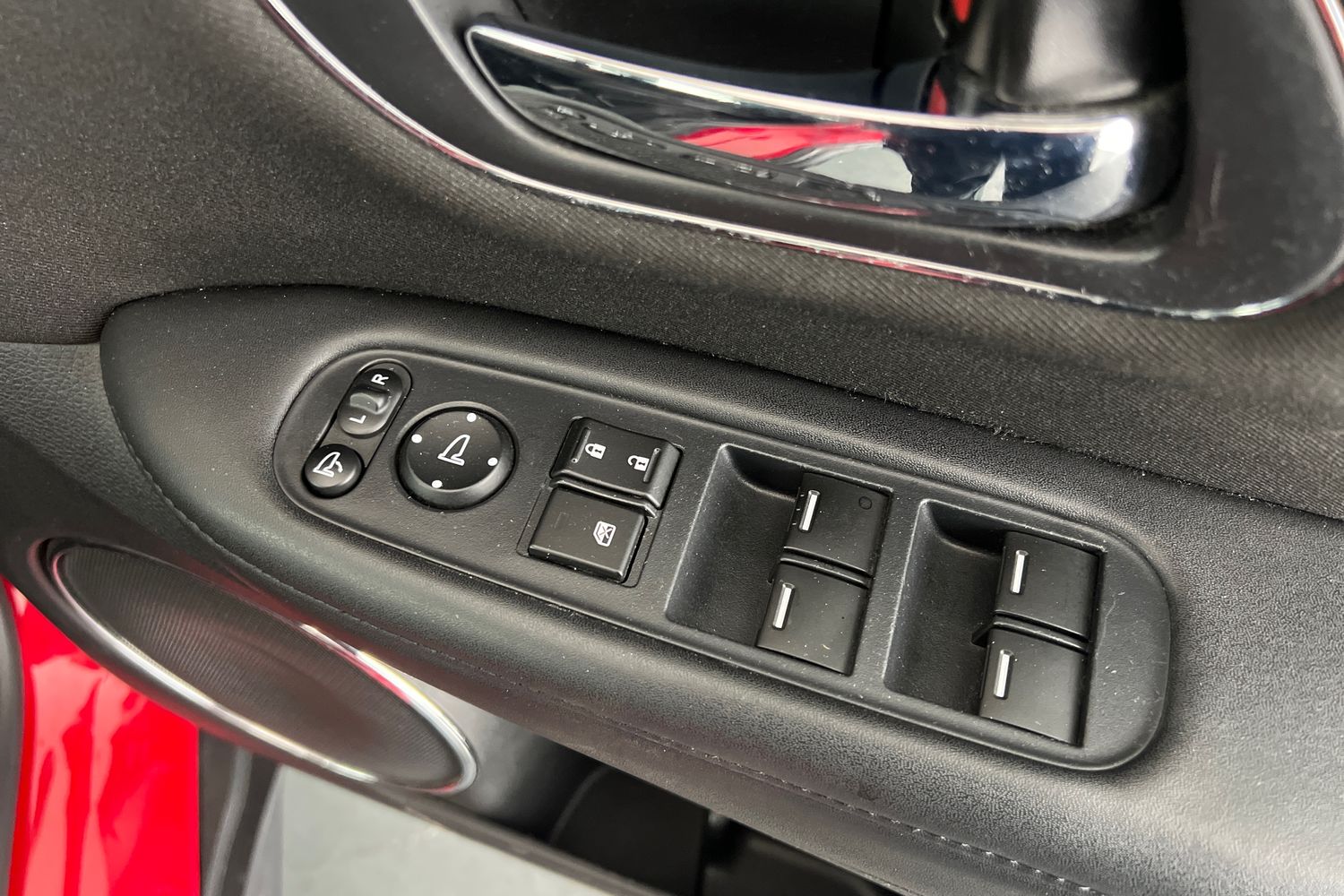 Used Honda HR-V 2017 for sale - 77151442: Photo 28