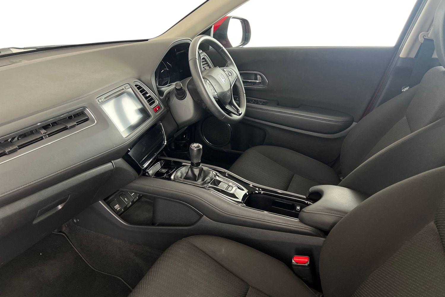 Used Honda HR-V 2017 for sale - 77151442: Photo 3