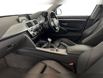 Used BMW 4 Series 2017 for sale - 78762053: Photo