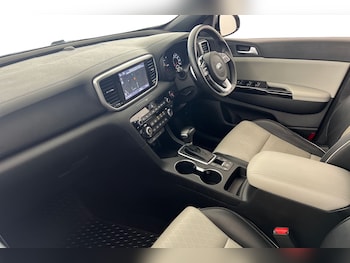 Used Kia Sportage 2021 for sale - 75547368: Photo