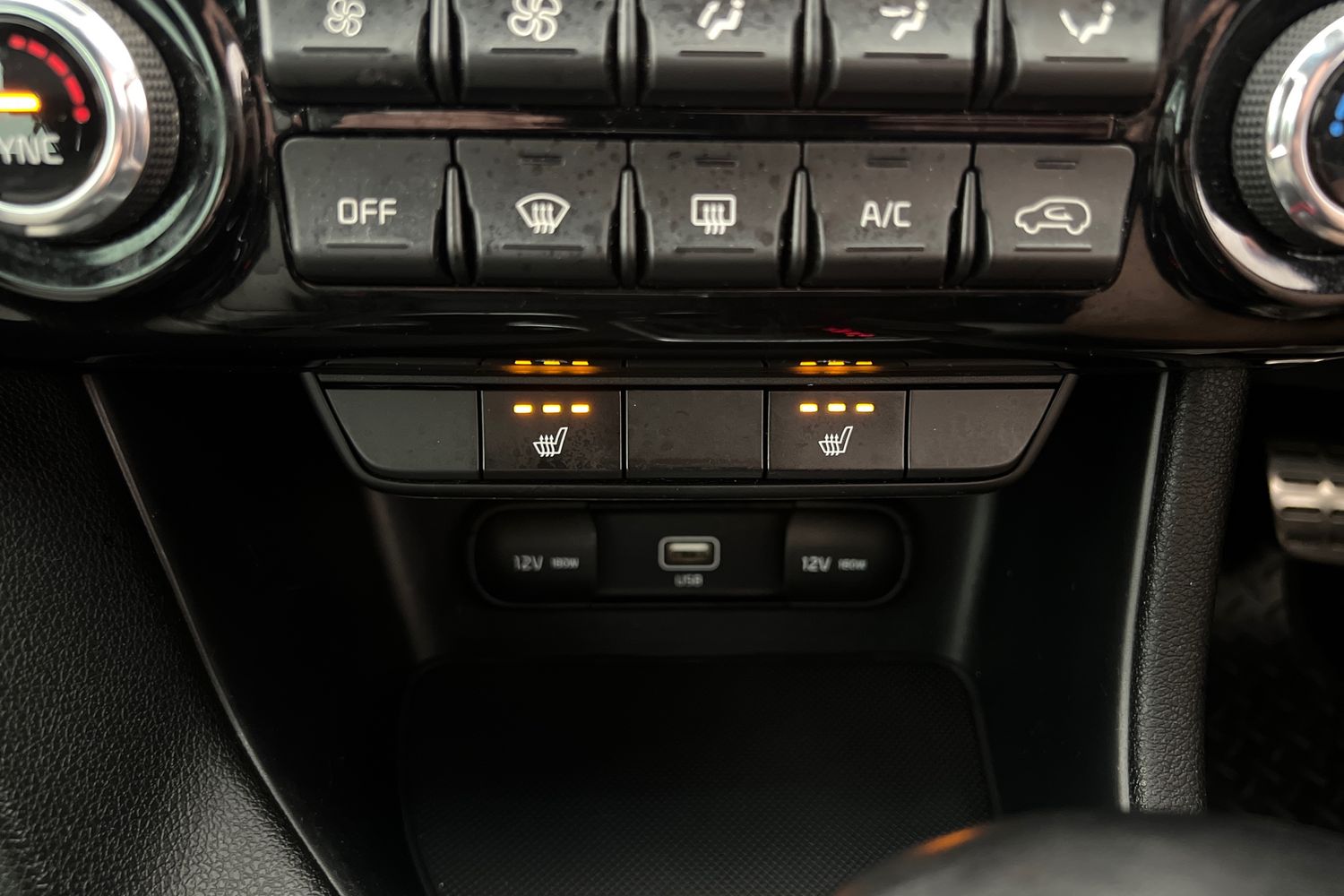 Vehicle 33