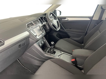 Used Volkswagen Tiguan 2016 for sale - 77115980: Photo