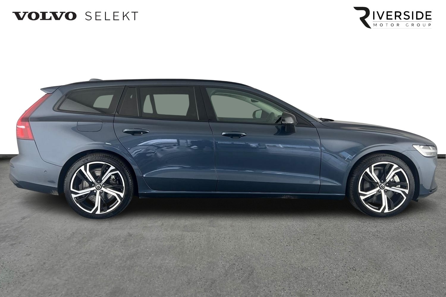 Used Volvo V60 2025 for sale - 77504285: Photo 4