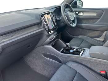 Used Volvo XC40 2024 for sale - 74869767: Photo