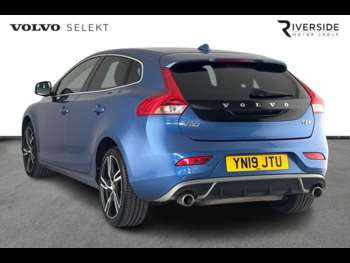 Used Volvo V40 2019 for sale - 74997352: Photo