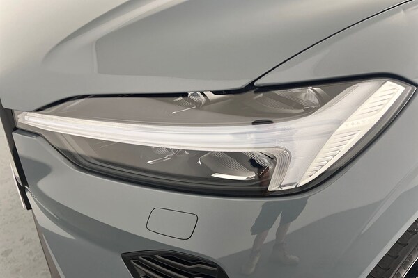 Used Volvo XC60 2023 for sale - 75653010: Photo 18