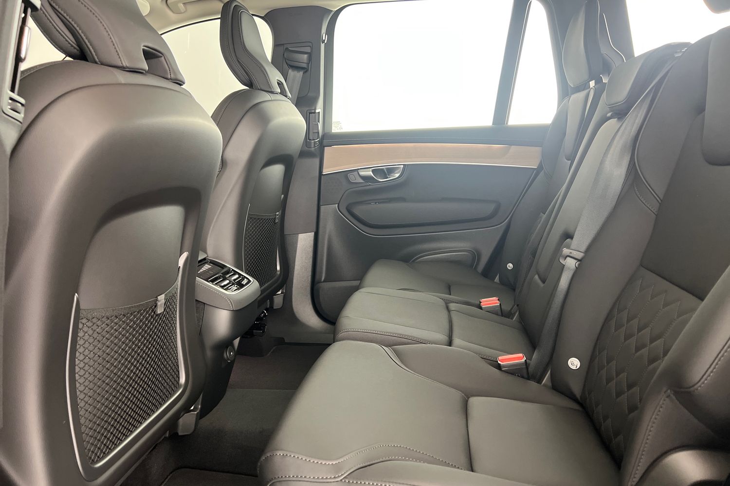 Used Volvo XC90 2025 for sale - 77035857: Photo 17