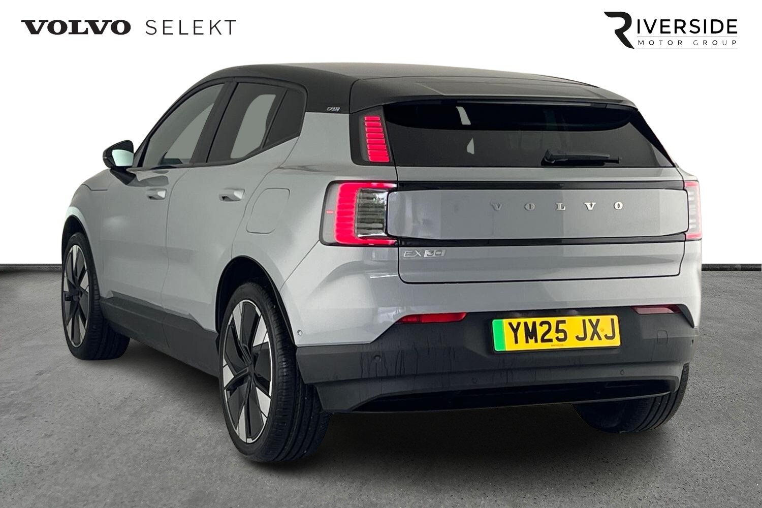 Used Volvo EX30 2025 for sale - 75972521: Photo 3