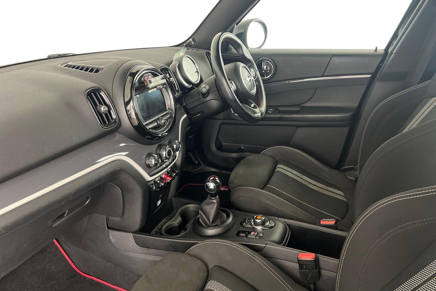 Used MINI Countryman 2018 for sale - 77095344: Photo 2